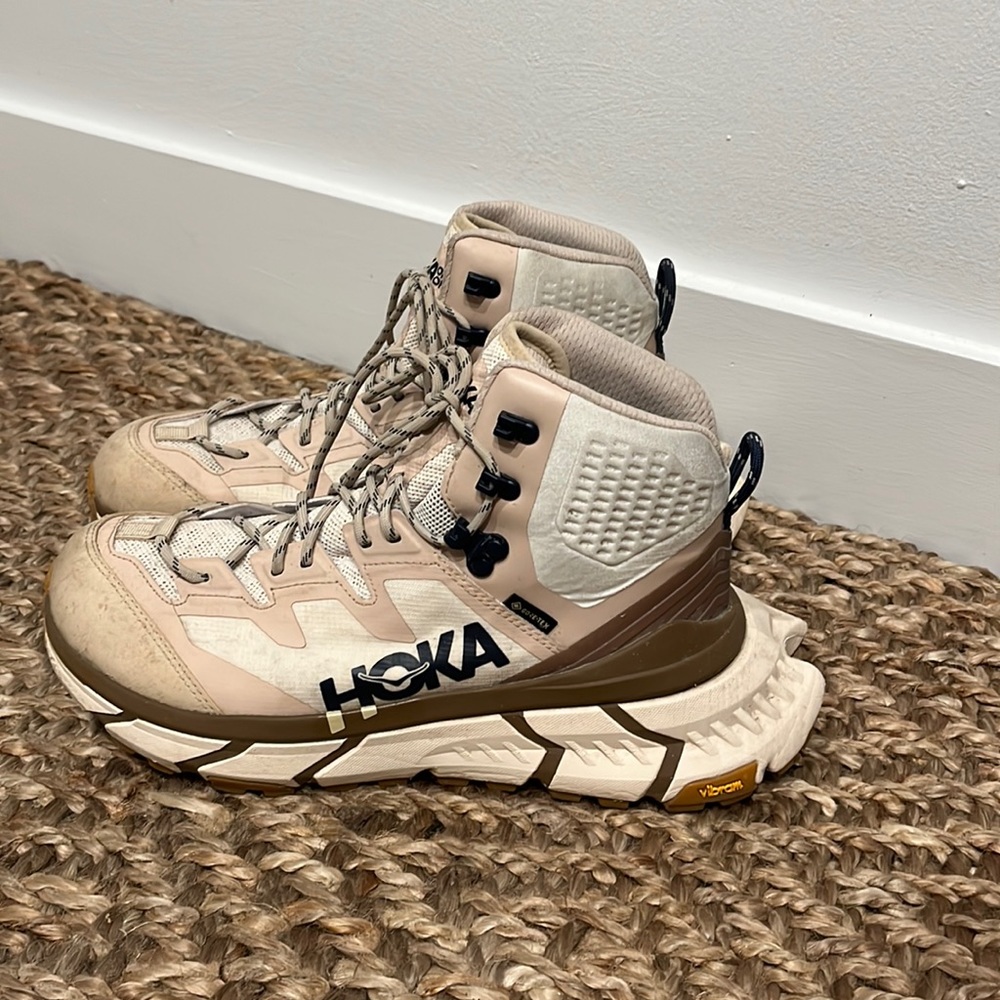 Hoka TenNine Hiking Boots